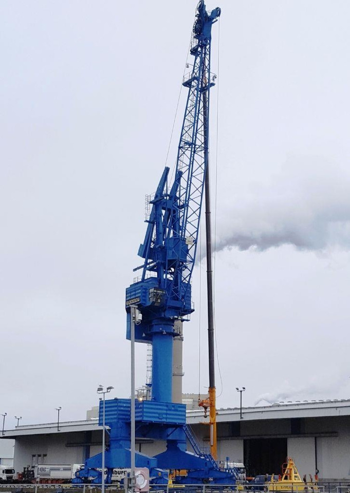 Takraf PDK - Rampe de chargement: photos 2 Takraf PDK - Rampe de chargement: photos 2