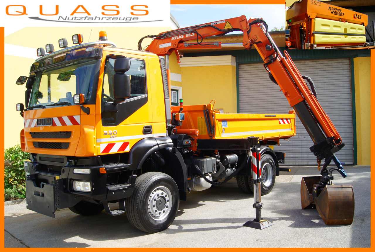 IVECO 190T33 Trakker 4x4/ATLAS 85.2/Euro5/Winterdienst/Streuer - Engin de déneigement: photos 1 IVECO 190T33 Trakker 4x4/ATLAS 85.2/Euro5/Winterdienst/Streuer - Engin de déneigement: photos 1