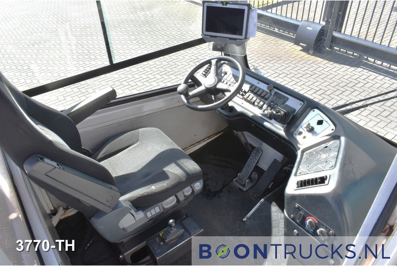 Terberg YT222 4x2 | TERMINAL TRUCK * NL KENTEKEN - Tracteur portuaire: photos 2 Terberg YT222 4x2 | TERMINAL TRUCK * NL KENTEKEN - Tracteur portuaire: photos 2