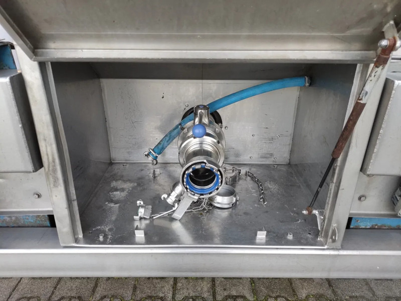 Burg 34000 liter tankoplegger - Semi-remorque citerne: photos 5 Burg 34000 liter tankoplegger - Semi-remorque citerne: photos 5