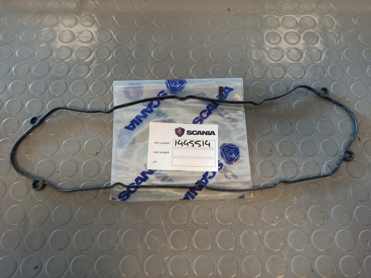 SCANIA GASKET 1445514 - Joint moteur pour Camion: photos 1 SCANIA GASKET 1445514 - Joint moteur pour Camion: photos 1