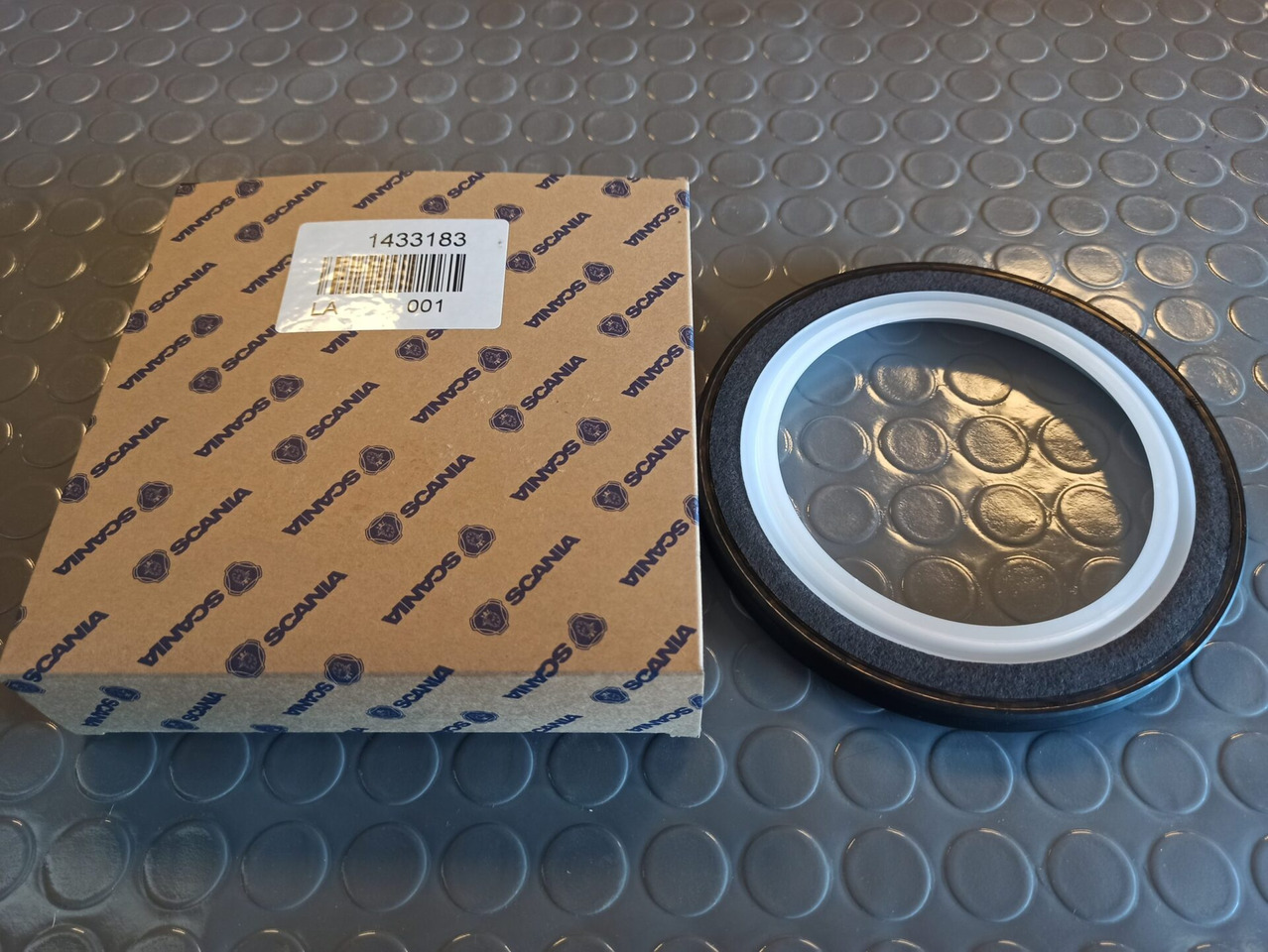 SCANIA SEAL - 1433183 - Moteur et pièces pour Camion: photos 1 SCANIA SEAL - 1433183 - Moteur et pièces pour Camion: photos 1