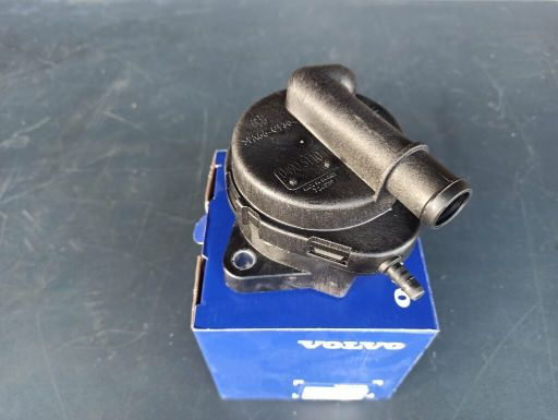 VOLVO BREATHER VALVE - 4905110 - Valve pour Camion: photos 1 VOLVO BREATHER VALVE - 4905110 - Valve pour Camion: photos 1