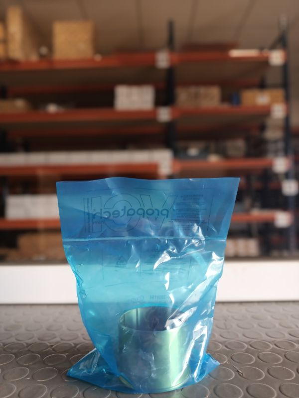 VOLVO BUSHING 21416557, 3173775 - Essieu et pièces pour Camion: photos 2 VOLVO BUSHING 21416557, 3173775 - Essieu et pièces pour Camion: photos 2