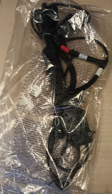 VOLVO CABLE HARNESS - 20463916 - Câble/ Fil pour Camion: photos 1 VOLVO CABLE HARNESS - 20463916 - Câble/ Fil pour Camion: photos 1