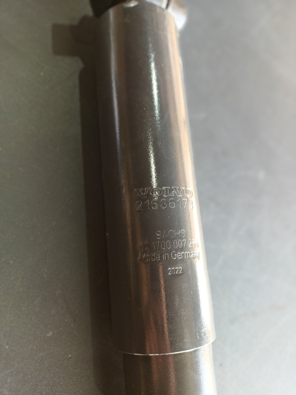 VOLVO SHOCK ABSORBER 21686173 - Amortisseurs pour Camion: photos 2 VOLVO SHOCK ABSORBER 21686173 - Amortisseurs pour Camion: photos 2