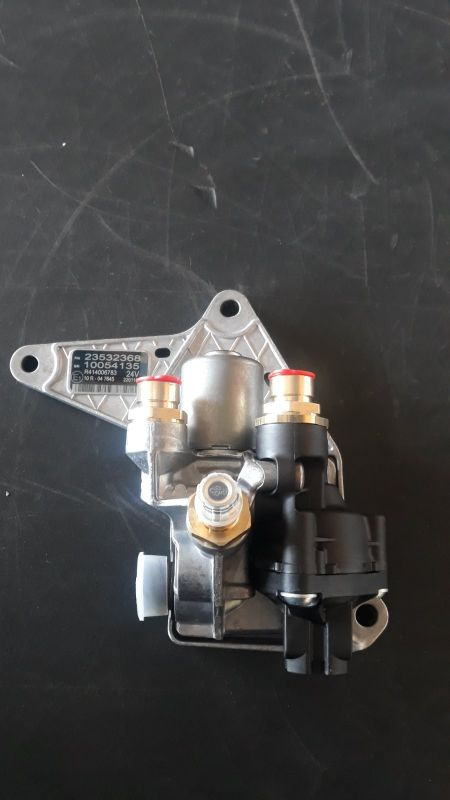 VOLVO VOLVO CE AIR VALVE 23532368 - Valve de frein pour Camion: photos 1 VOLVO VOLVO CE AIR VALVE 23532368 - Valve de frein pour Camion: photos 1