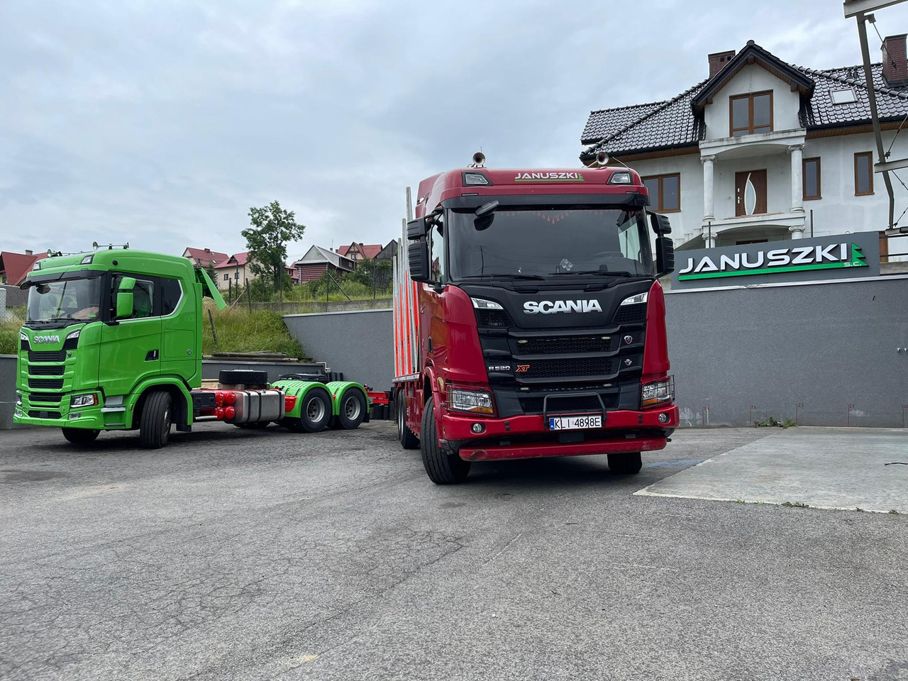 SCANIA R520 XT - Camion grumier: photos 1 SCANIA R520 XT - Camion grumier: photos 1