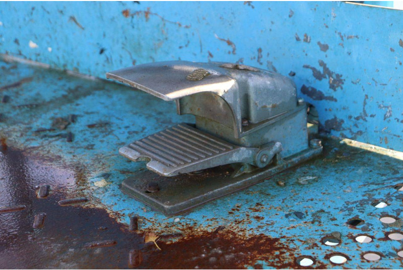 Nacelle télescopique Aichi SP12C: photos 12