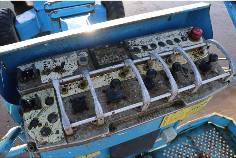 Nacelle télescopique Aichi SP12C: photos 13