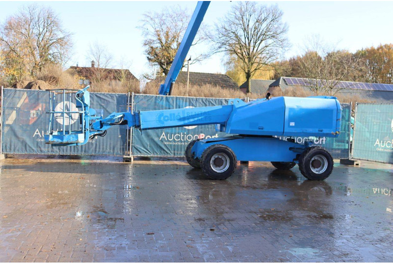 Aichi SP12C - Nacelle télescopique: photos 1 Aichi SP12C - Nacelle télescopique: photos 1