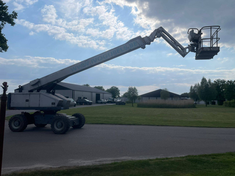 Aichi SP21AJ - Nacelle télescopique: photos 3 Aichi SP21AJ - Nacelle télescopique: photos 3