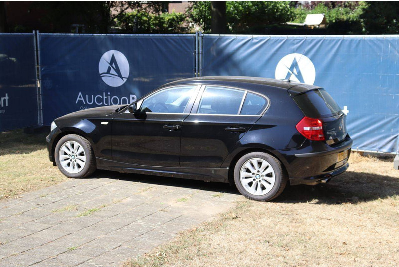 BMW 1 Serie 116i - Berline: photos 3 BMW 1 Serie 116i - Berline: photos 3