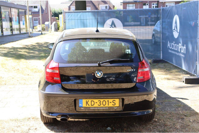 BMW 1 Serie 116i - Berline: photos 5 BMW 1 Serie 116i - Berline: photos 5