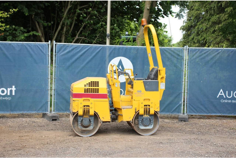 Bomag BW 80 AD-2 - Compacteur à pieds de mouton/ Monocylindre: photos 1 Bomag BW 80 AD-2 - Compacteur à pieds de mouton/ Monocylindre: photos 1