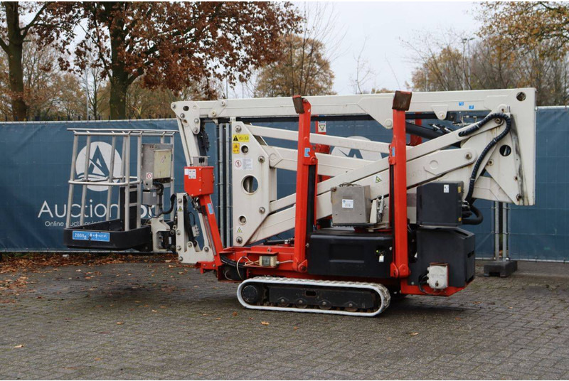 CTE TRACCESS 170 - Nacelle articulée: photos 3 CTE TRACCESS 170 - Nacelle articulée: photos 3