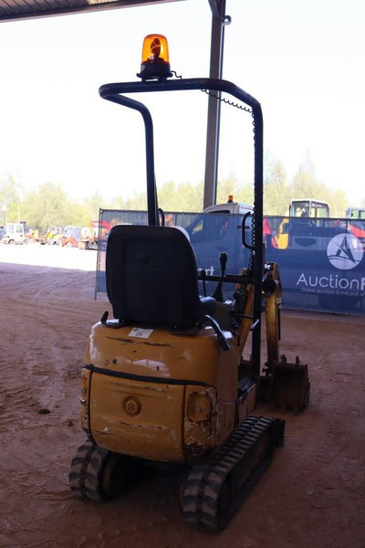 Caterpillar 300.9D - Mini pelle: photos 5 Caterpillar 300.9D - Mini pelle: photos 5