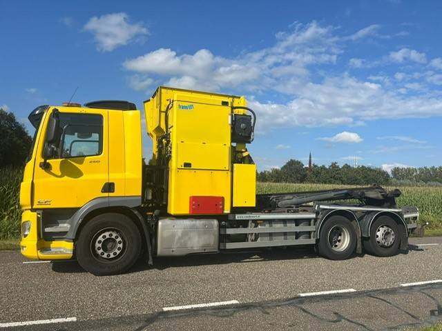 DAF CF290 - Camion fourgon: photos 4 DAF CF290 - Camion fourgon: photos 4