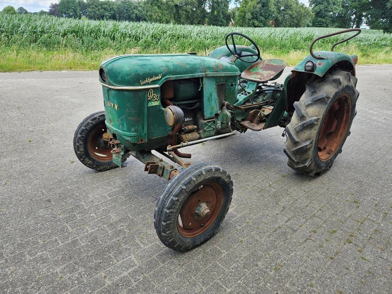 Deutz D30 - Tracteur agricole: photos 1 Deutz D30 - Tracteur agricole: photos 1