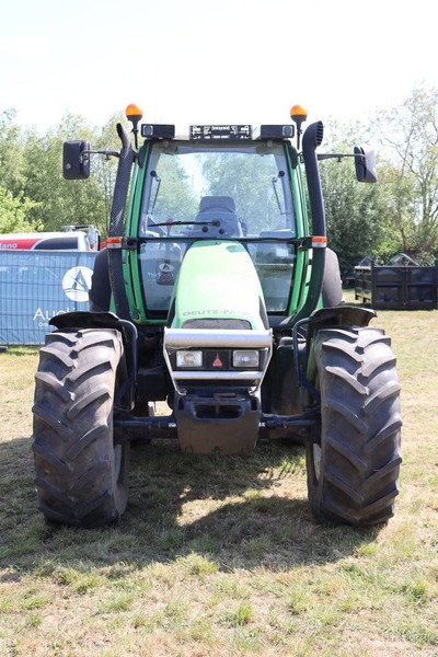 Tracteur agricole Deutz Fahr Agrotron 130: photos 8