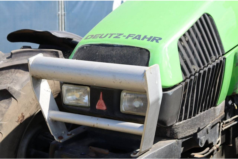 Tracteur agricole Deutz Fahr Agrotron 130: photos 11