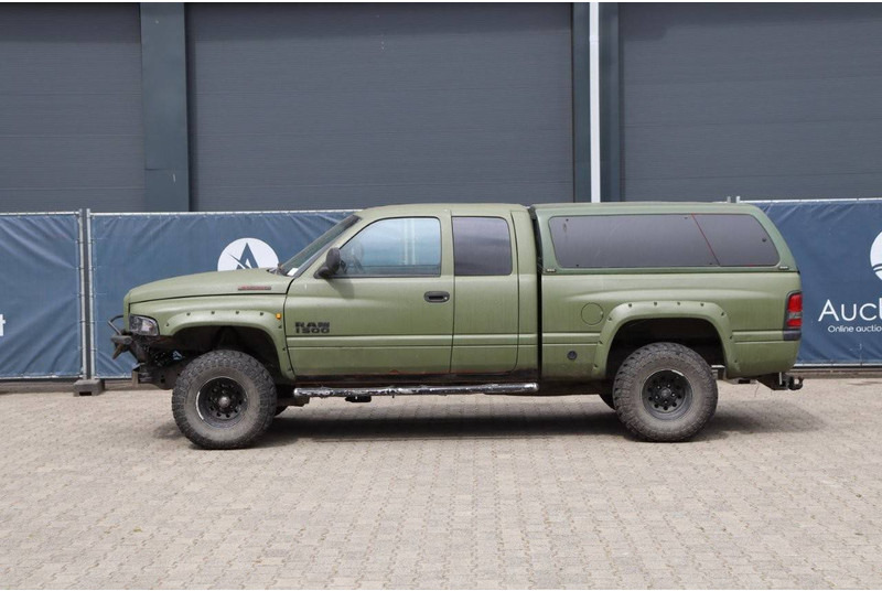 Dodge Ram 1500 - Voiture: photos 2 Dodge Ram 1500 - Voiture: photos 2