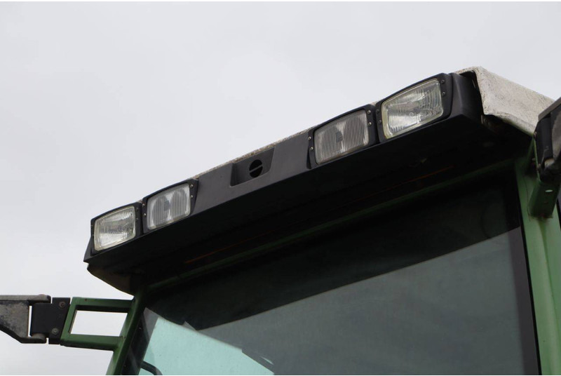 Tracteur agricole Fendt Favorit 824: photos 16 Tracteur agricole Fendt Favorit 824: photos 16