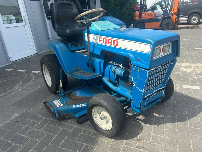 Ford LGT 100 - Tracteur agricole: photos 3 Ford LGT 100 - Tracteur agricole: photos 3