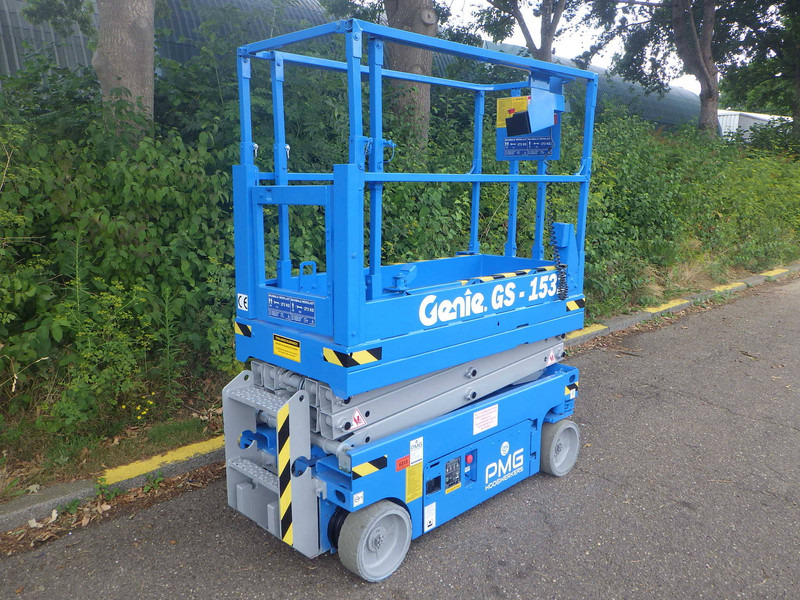 Genie GS-1532 - Nacelle ciseaux: photos 2 Genie GS-1532 - Nacelle ciseaux: photos 2