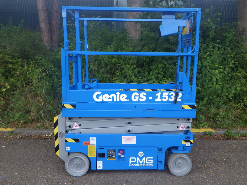 Genie GS-1532 - Nacelle ciseaux: photos 1 Genie GS-1532 - Nacelle ciseaux: photos 1