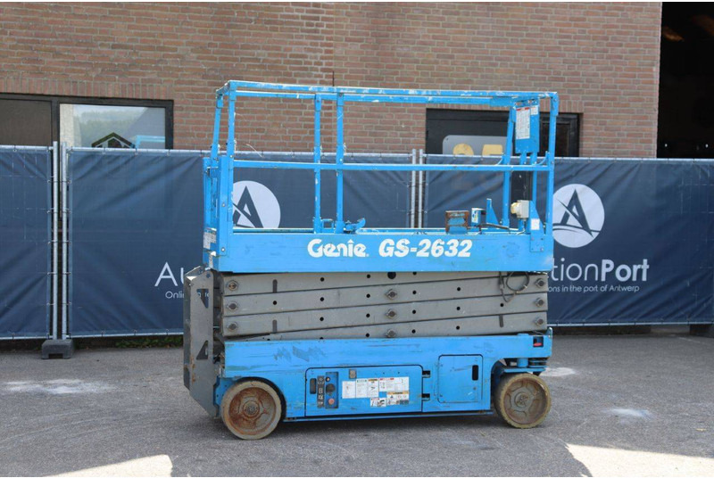 Genie GS-2632 - Nacelle ciseaux: photos 1 Genie GS-2632 - Nacelle ciseaux: photos 1