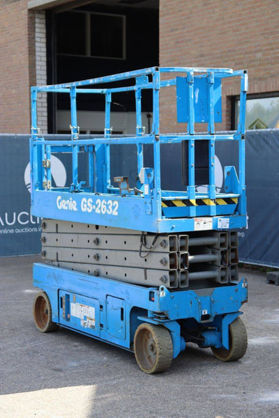 Genie GS-2632 - Nacelle ciseaux: photos 3 Genie GS-2632 - Nacelle ciseaux: photos 3