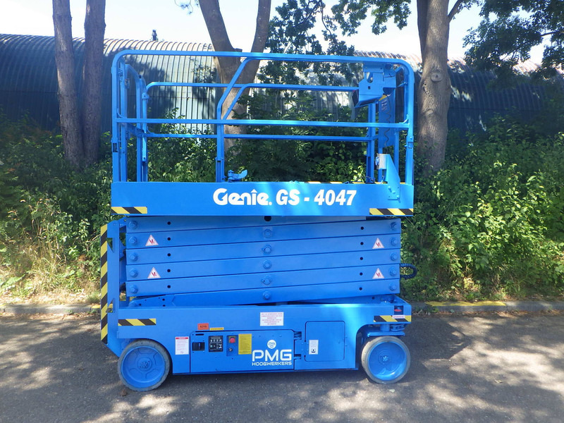 Genie GS-4047 - Nacelle ciseaux: photos 1 Genie GS-4047 - Nacelle ciseaux: photos 1