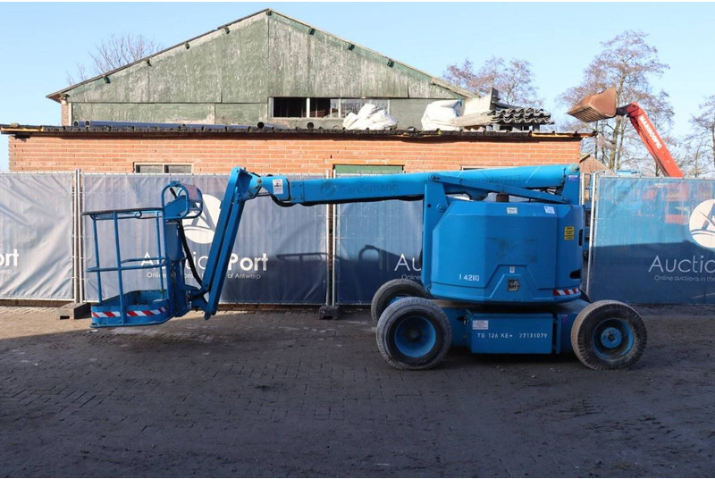 Genie Z-34/22 - Nacelle articulée: photos 2 Genie Z-34/22 - Nacelle articulée: photos 2