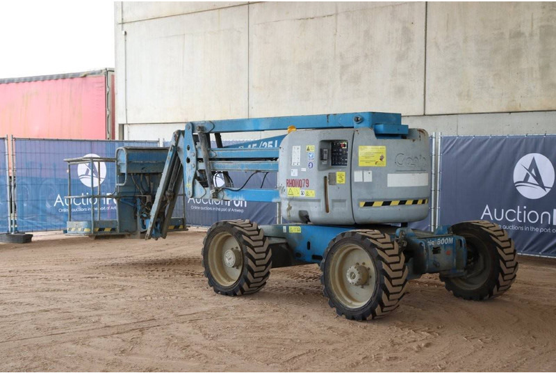 Genie Z-45/25 - Nacelle articulée: photos 4 Genie Z-45/25 - Nacelle articulée: photos 4