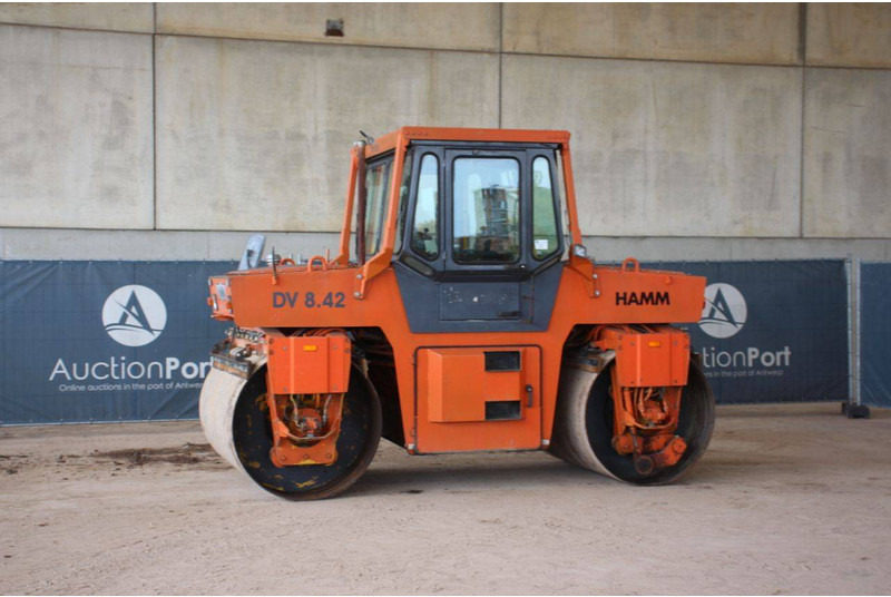 Hamm DV 8.42 - Compacteur: photos 1 Hamm DV 8.42 - Compacteur: photos 1