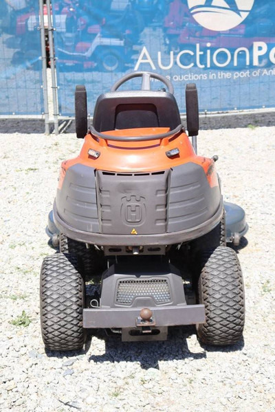 Husqvarna 422Ts AWD - Motofaucheuse: photos 5 Husqvarna 422Ts AWD - Motofaucheuse: photos 5