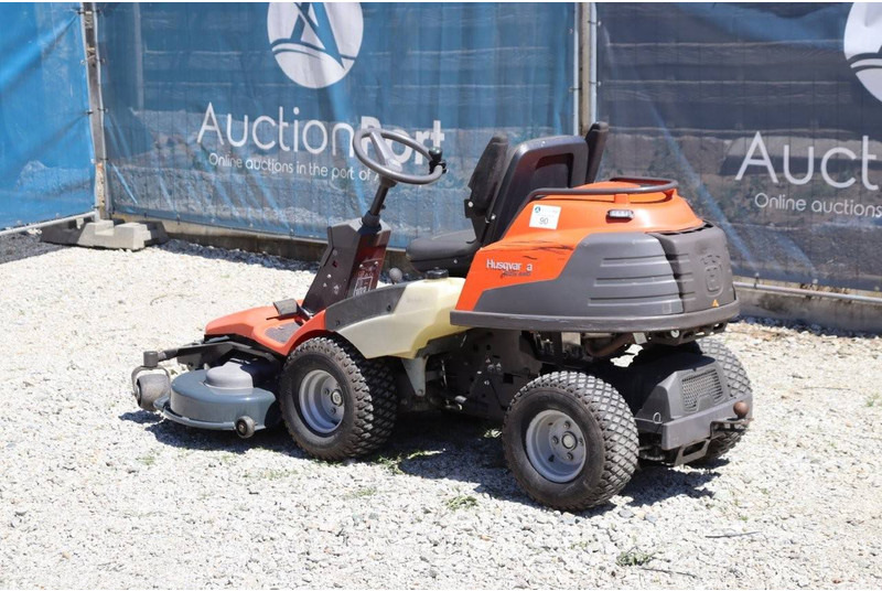 Husqvarna 422Ts AWD - Motofaucheuse: photos 3 Husqvarna 422Ts AWD - Motofaucheuse: photos 3