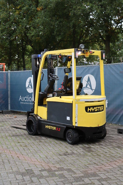 Hyster E3.2XN - Chariot élévateur électrique: photos 4 Hyster E3.2XN - Chariot élévateur électrique: photos 4
