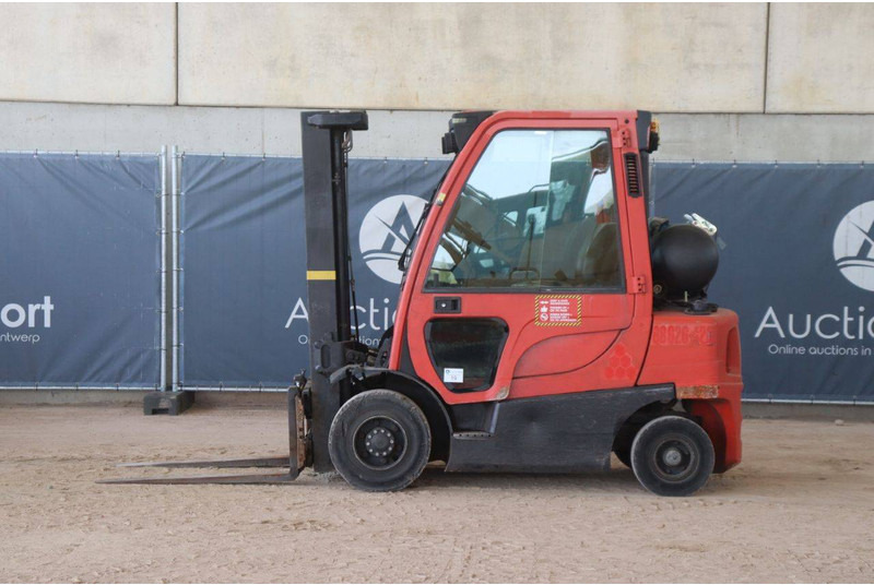 Hyster H2.5FT - Chariot élévateur à gaz: photos 2 Hyster H2.5FT - Chariot élévateur à gaz: photos 2