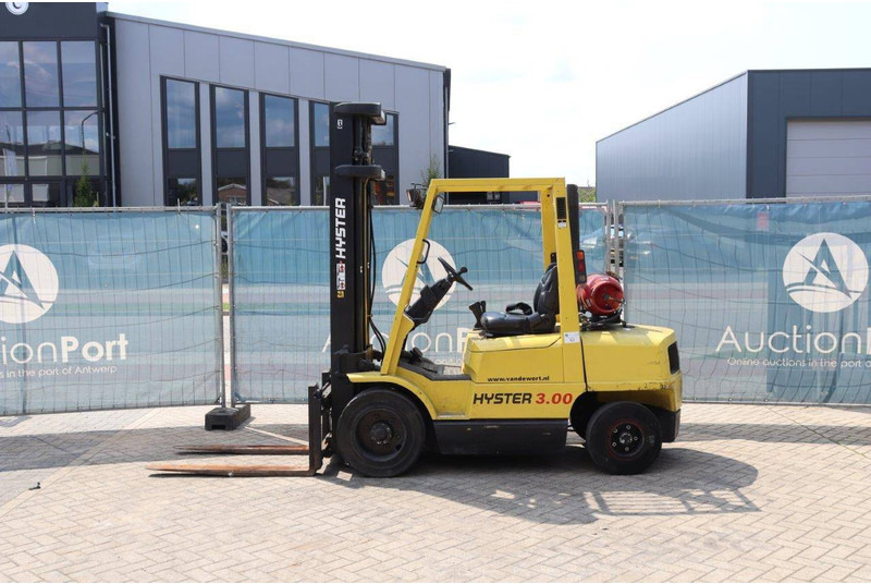 Hyster H3.20XM - Chariot élévateur à gaz: photos 2 Hyster H3.20XM - Chariot élévateur à gaz: photos 2