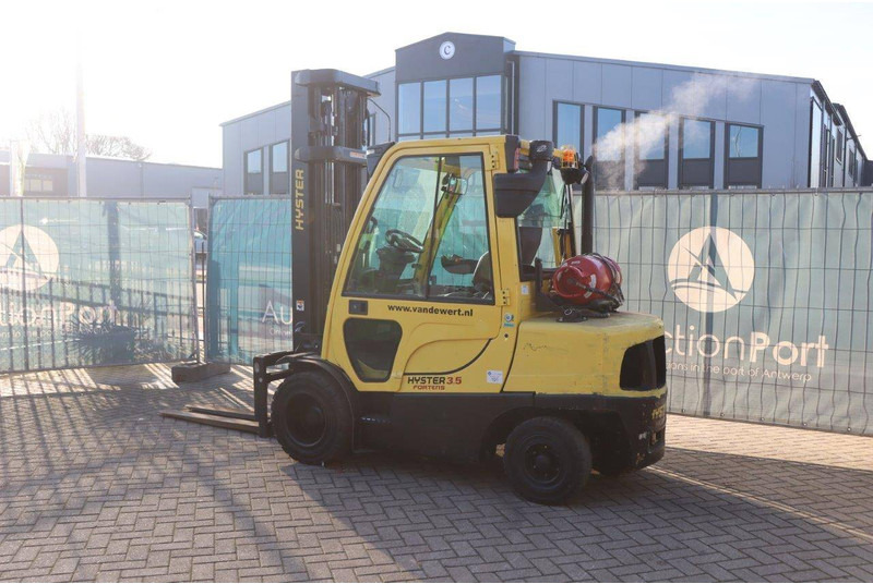 Hyster H3.5FT Fortens - Chariot élévateur à gaz: photos 3 Hyster H3.5FT Fortens - Chariot élévateur à gaz: photos 3