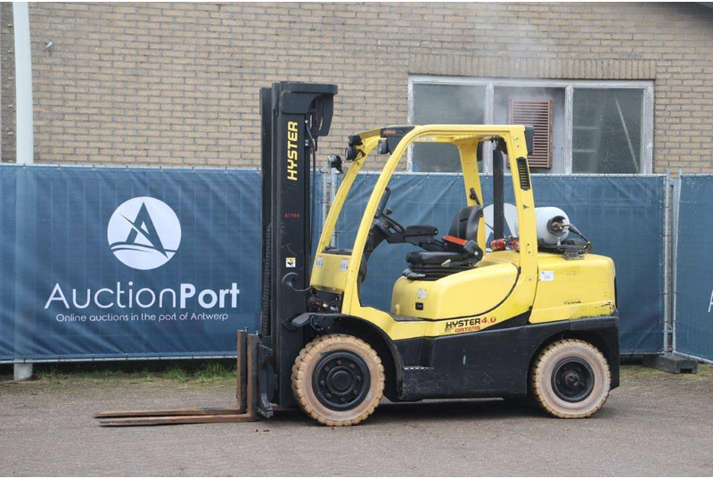 Hyster H4.0FT5 - Chariot élévateur à gaz: photos 1 Hyster H4.0FT5 - Chariot élévateur à gaz: photos 1
