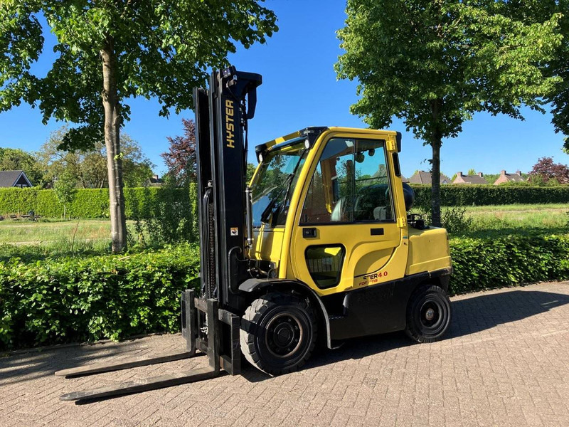 Hyster H4.0FT6 - Chariot élévateur à gaz: photos 1 Hyster H4.0FT6 - Chariot élévateur à gaz: photos 1