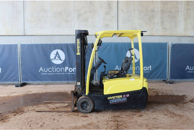 Hyster J2.0XNT LWB - Chariot élévateur électrique: photos 2 Hyster J2.0XNT LWB - Chariot élévateur électrique: photos 2