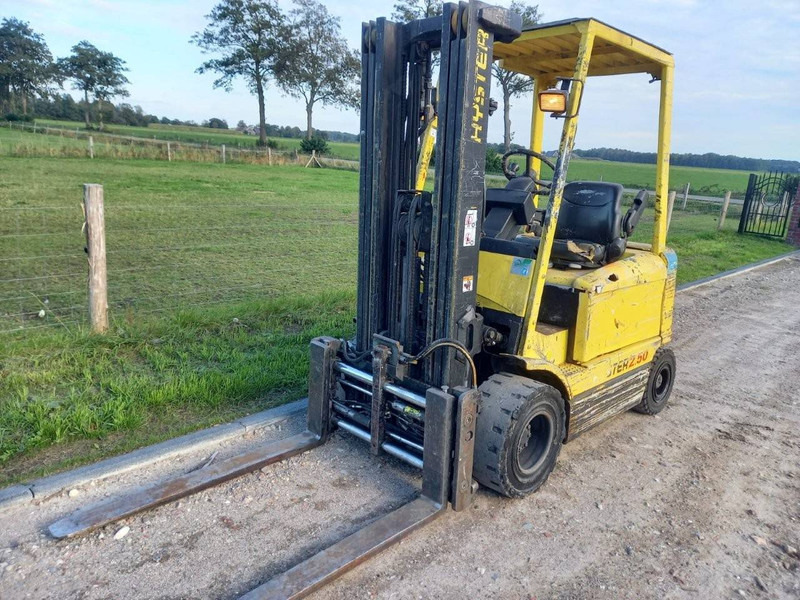 Hyster J2.50XM - Chariot élévateur électrique: photos 2 Hyster J2.50XM - Chariot élévateur électrique: photos 2