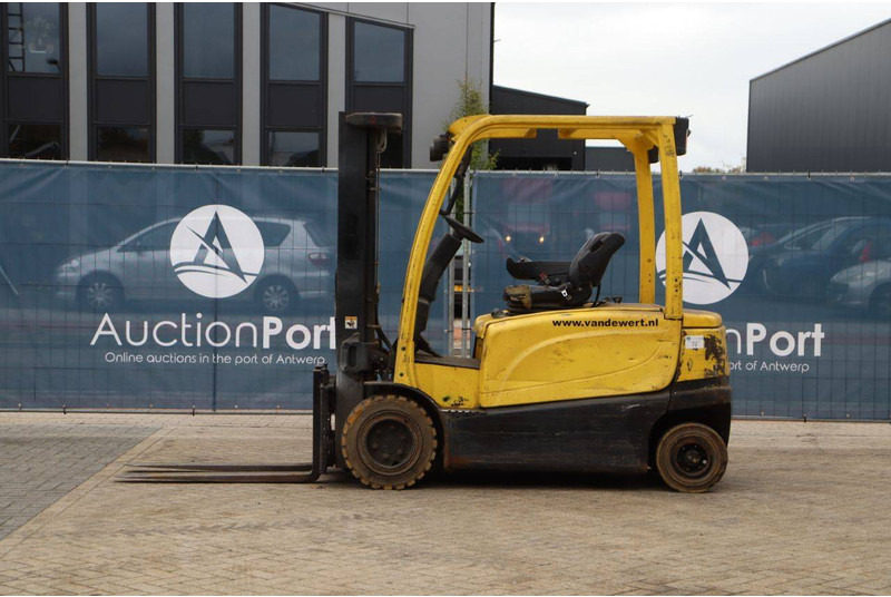 Hyster J3.0XN - Chariot élévateur électrique: photos 2 Hyster J3.0XN - Chariot élévateur électrique: photos 2