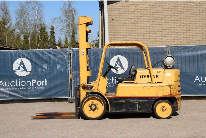 Hyster S150A - Chariot élévateur à gaz: photos 2 Hyster S150A - Chariot élévateur à gaz: photos 2