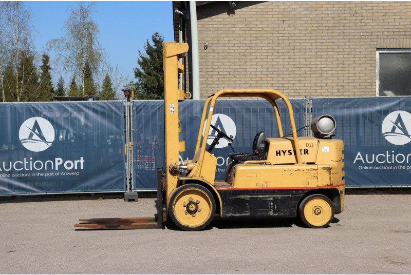 Hyster S150A - Chariot élévateur à gaz: photos 1 Hyster S150A - Chariot élévateur à gaz: photos 1