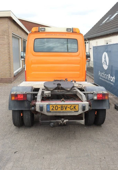 Iveco 35C17 - Camion porte-conteneur/ Caisse mobile: photos 5 Iveco 35C17 - Camion porte-conteneur/ Caisse mobile: photos 5